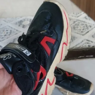 کتونی اسپرت بچگانه