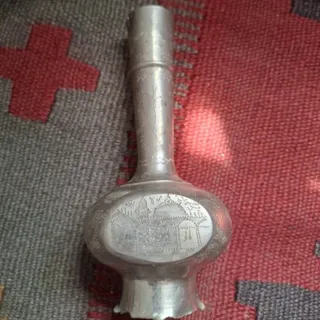 گلدان برنجی قدیمی