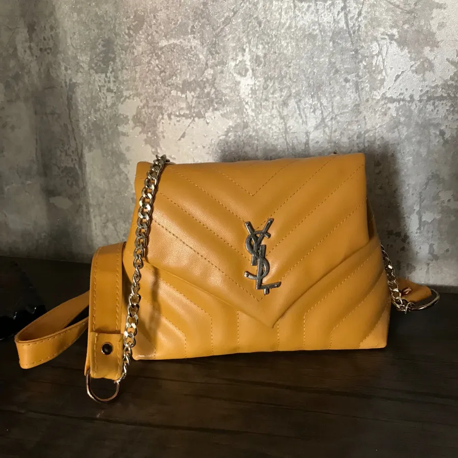 کیف خردلی زنجیر دار