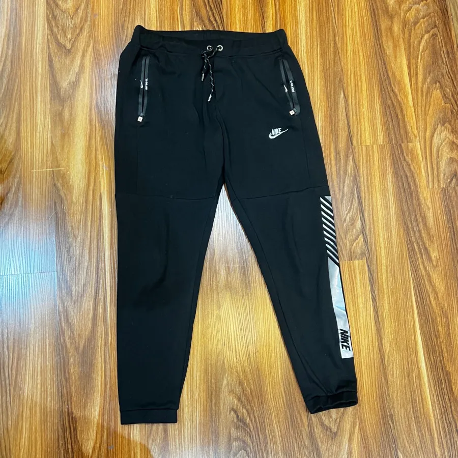 شلوار نایکی