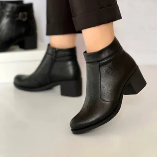 نیم بوت کارمن