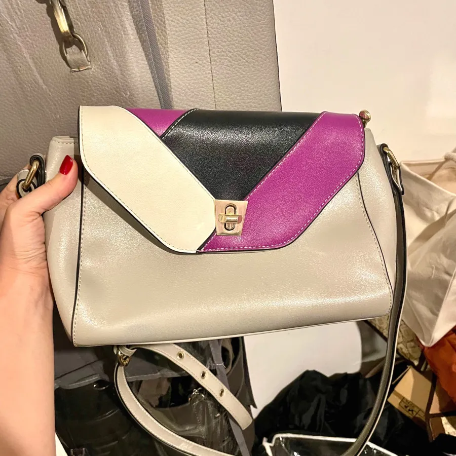 کیف فرانسوی مونالیزا