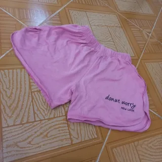 شورتک خانگی