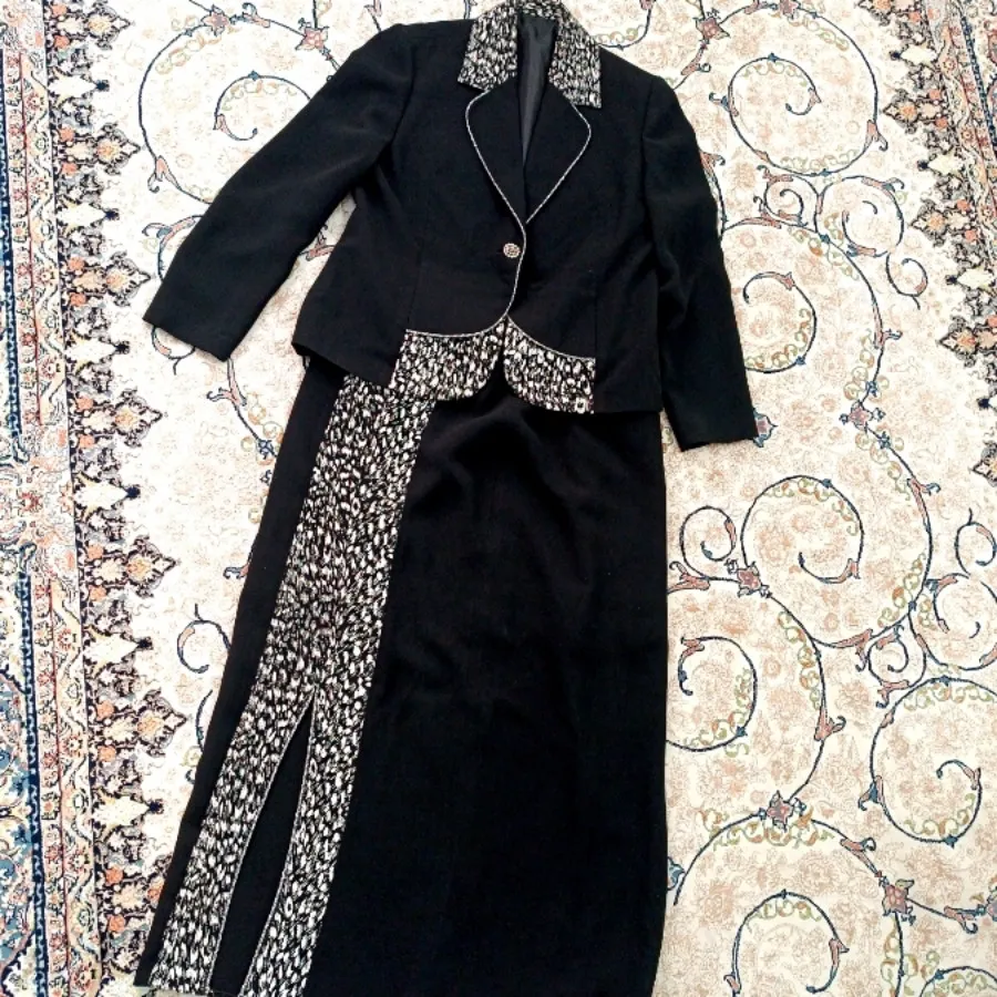 کت و دامن کرپ مجلسی 48