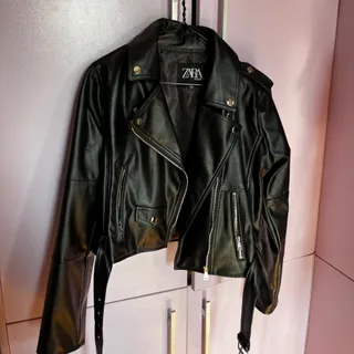 کت چرم زارا