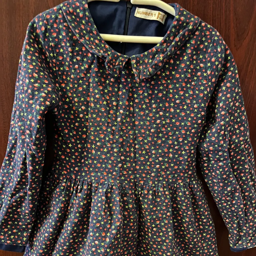 پیراهن دخترانه