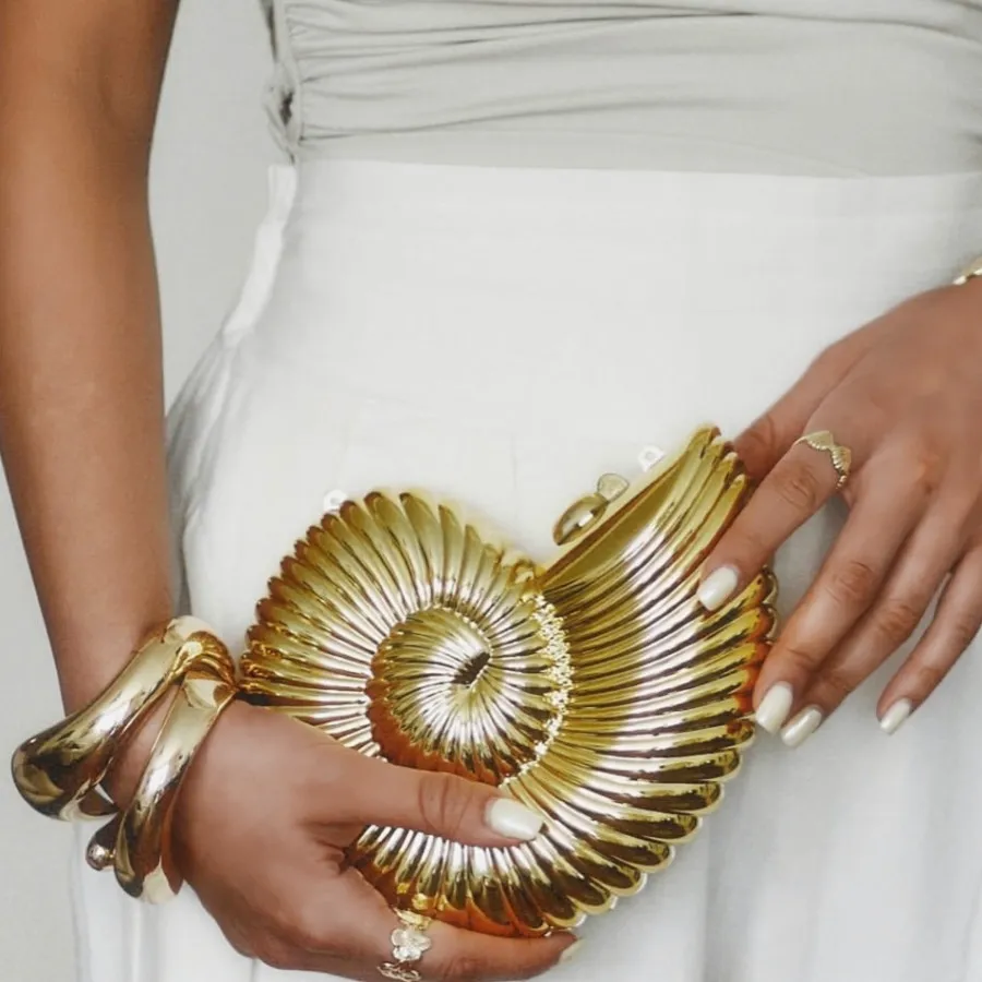 کیف صدف طرح زارا