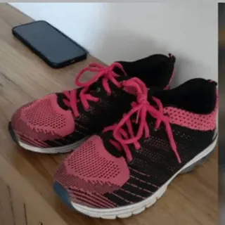 کفش کتونی ادیداس