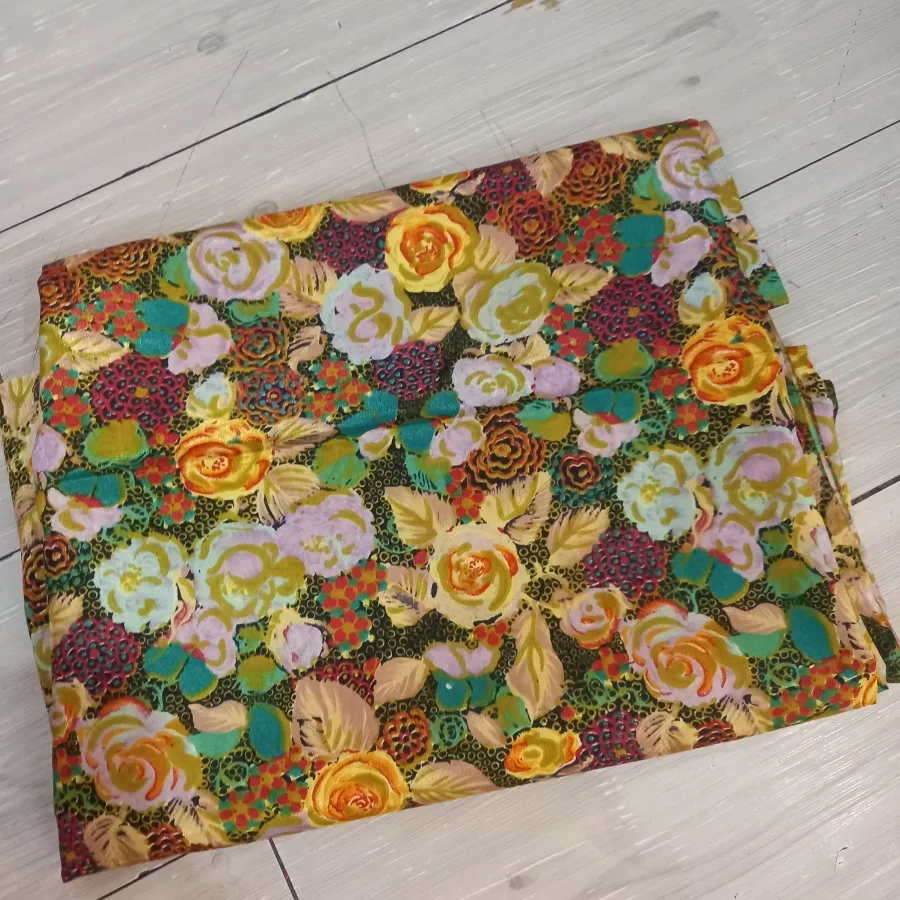 پارچه لباسی 3 متر