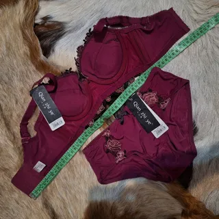 ست لباس زیر اسفنجی