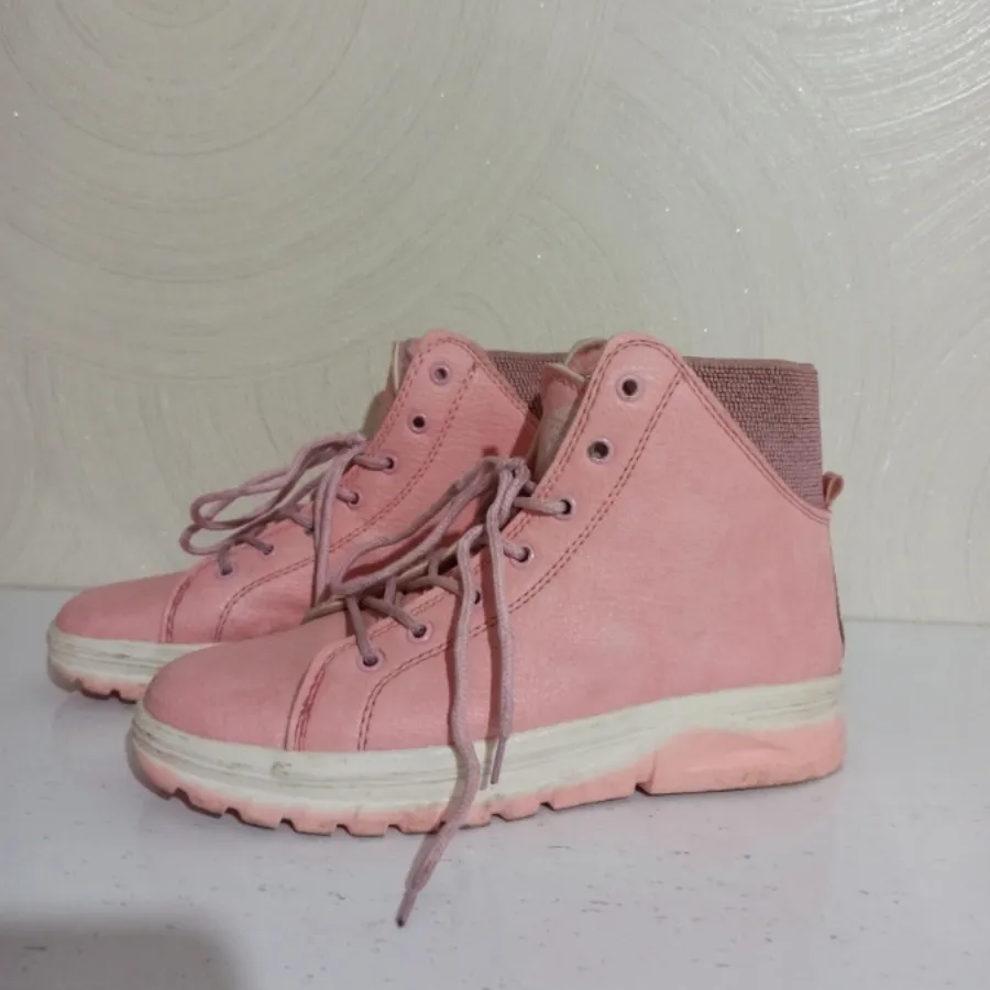 نیم بوت صورتی 40