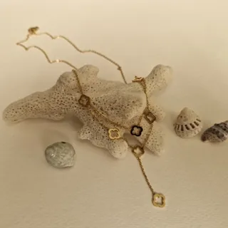 گردنبند ونکلیف