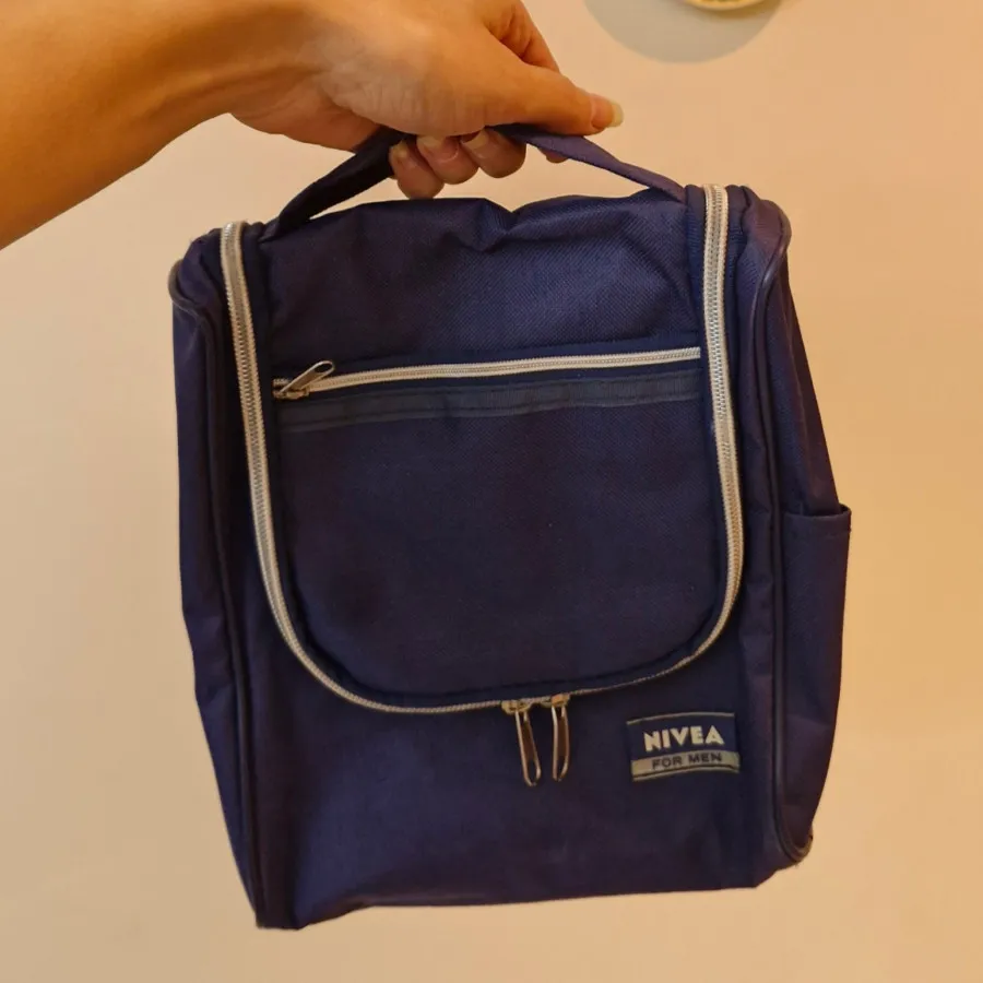 کیف وسایل شخصی