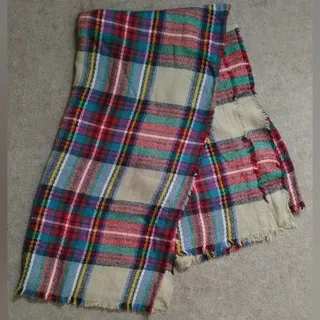 بیگ اسکارف (شال پشمی)