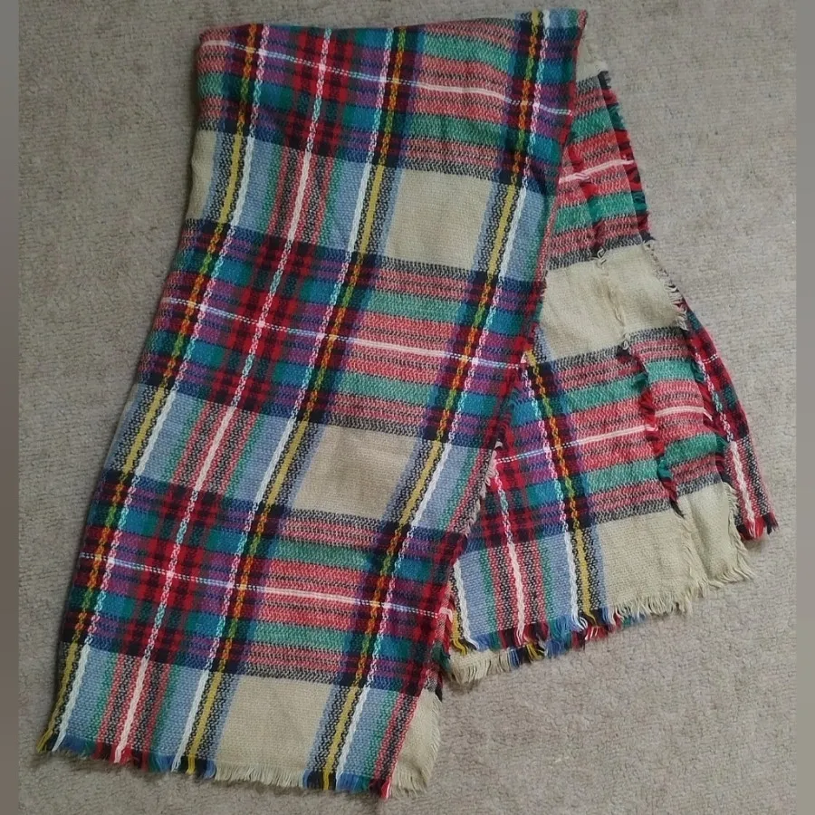 بیگ اسکارف (شال پشمی)