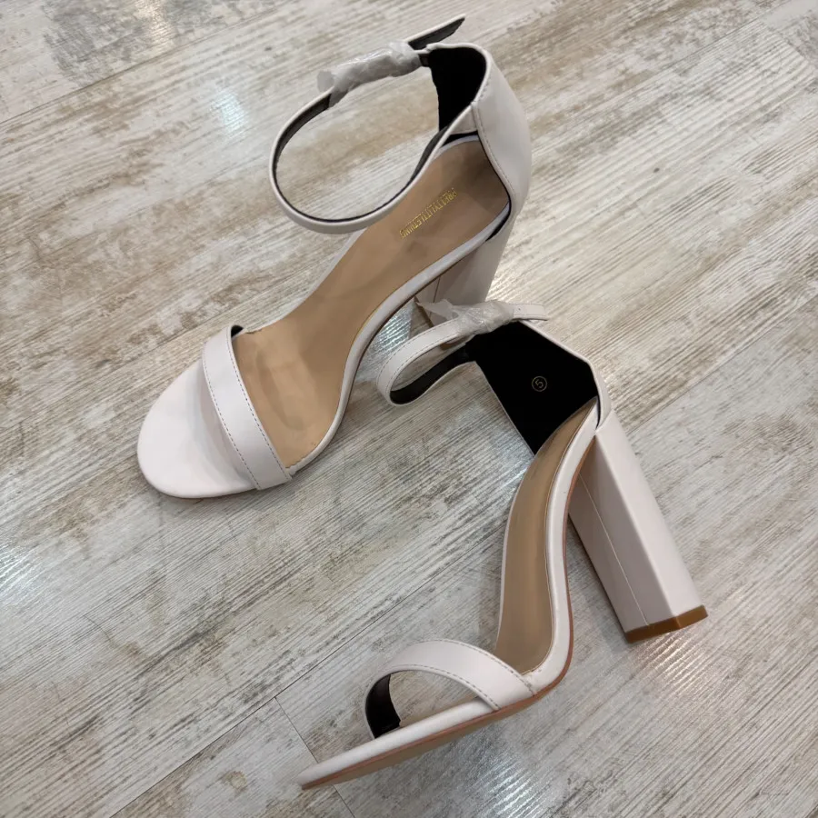 کفش مجلسی انگلیسی