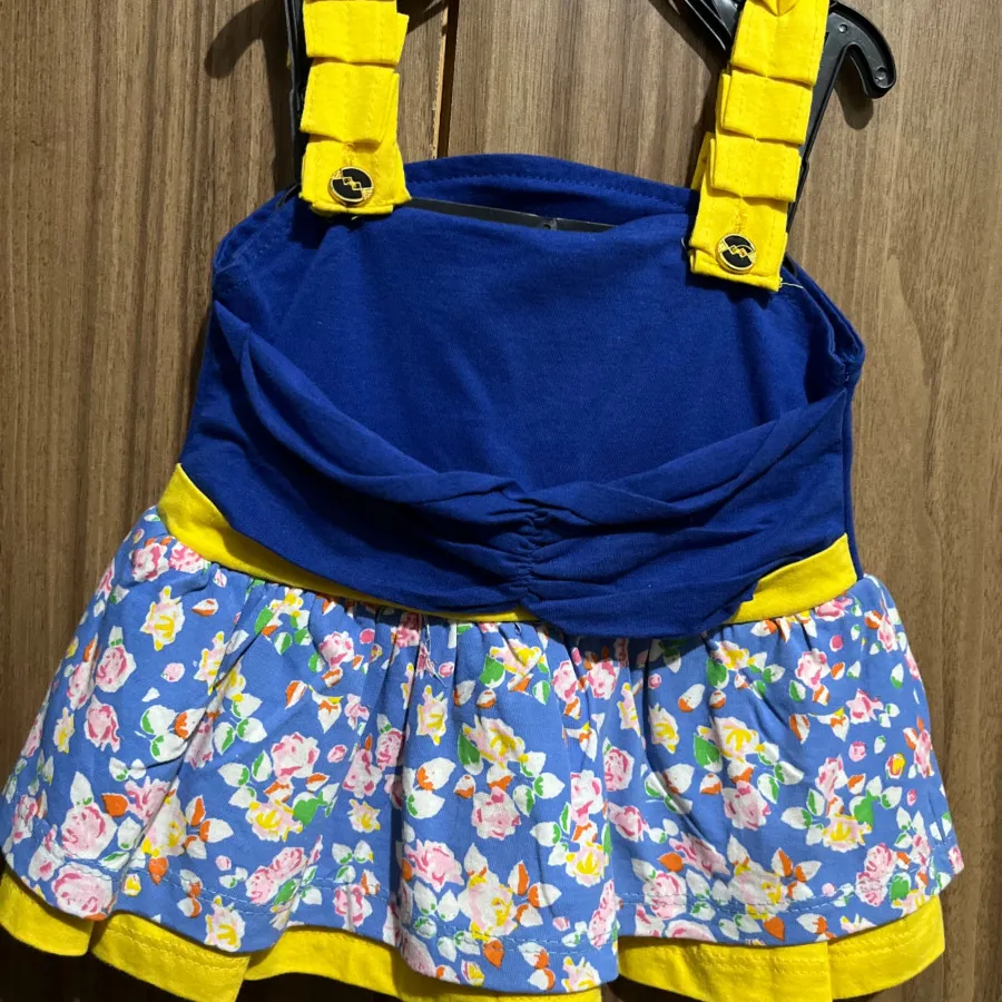 پیراهن بچگانه