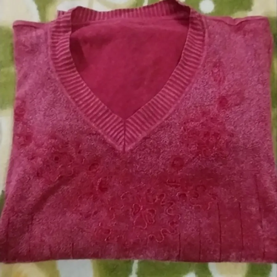 بلوز طرحدار سرخابی