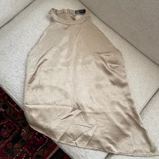 تاپ مجلسی زنانه