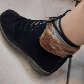 نیم بوت درحدنو