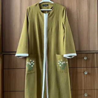 مانتو ابروبادی