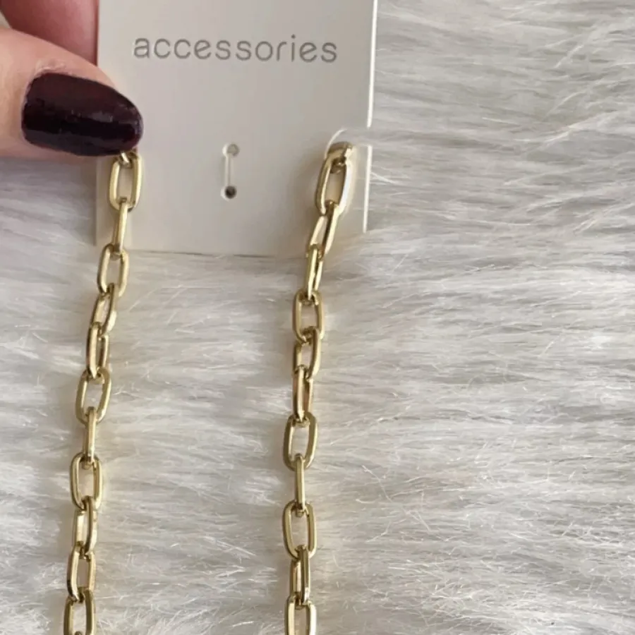 گردنبند المانی فیگورا