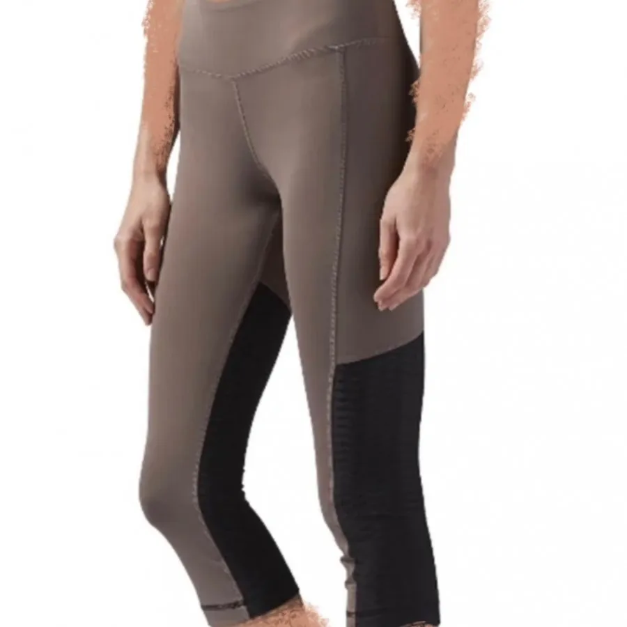 لگ ورزشی اورجینال ریباک