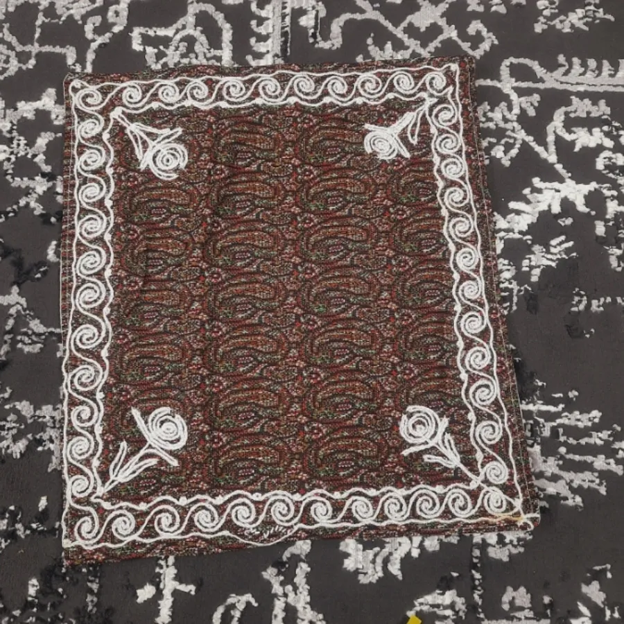 رومیزی بته جقه ترمه