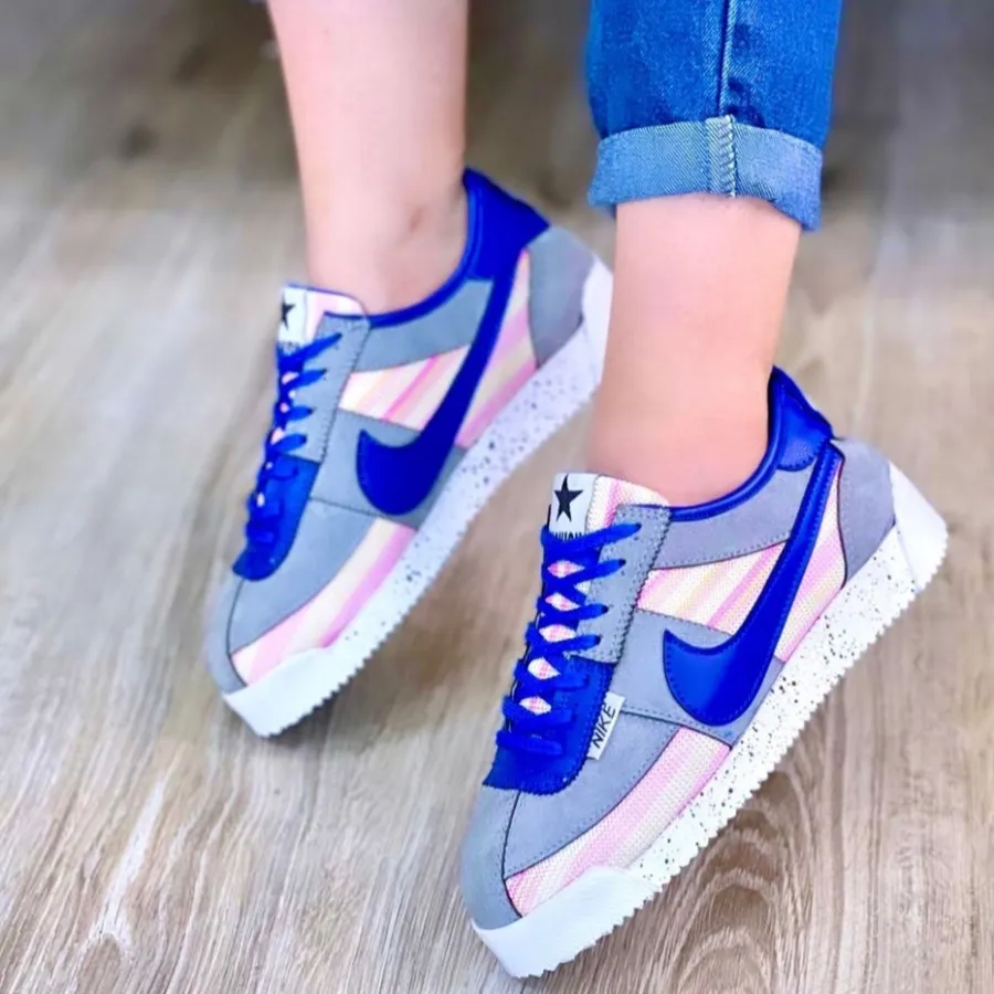 کفش اسپرت نایک