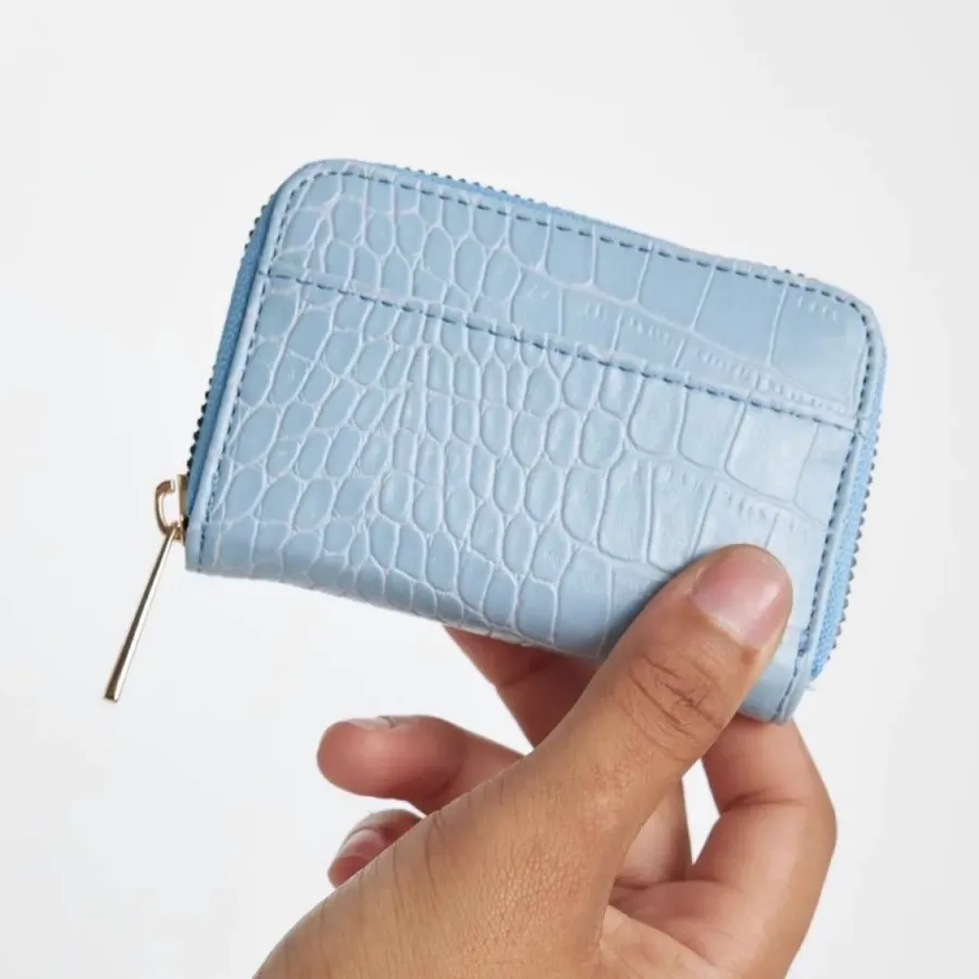 جاکارتی دفکتو defacto