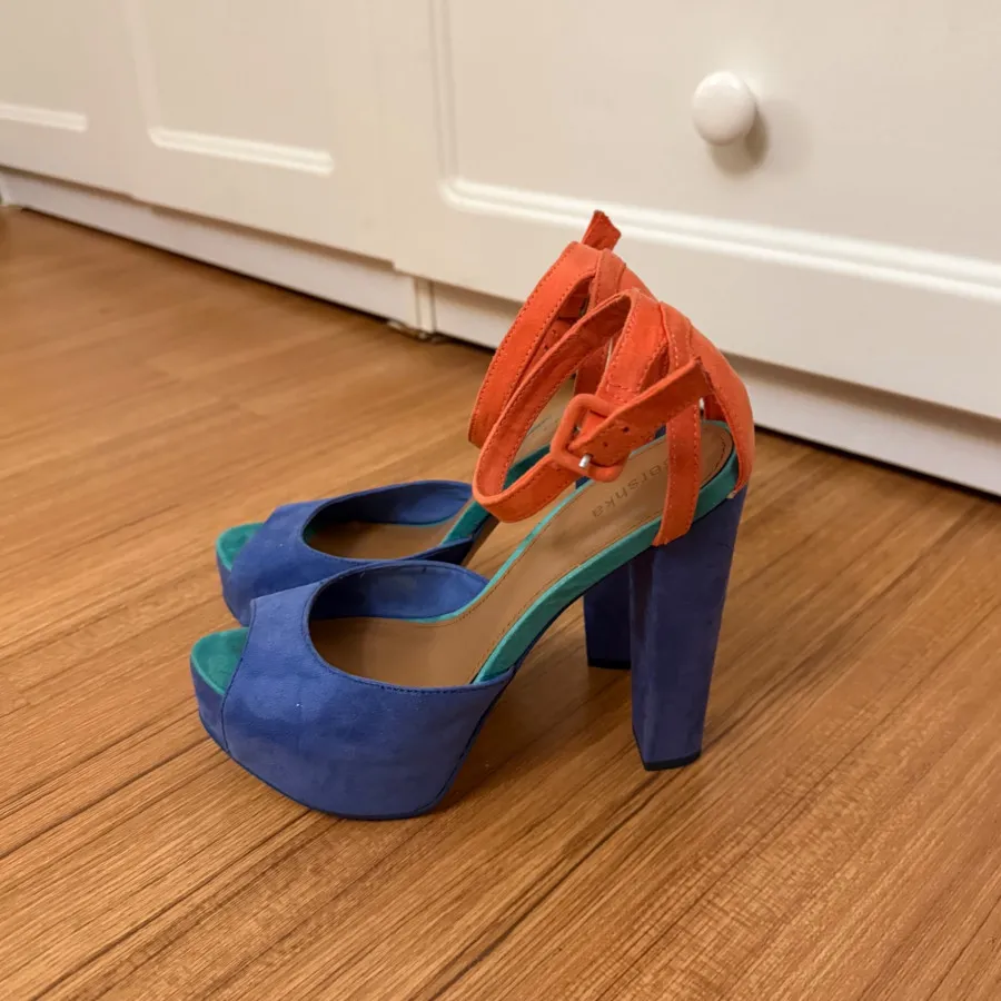 پاشنه بلند برشکا