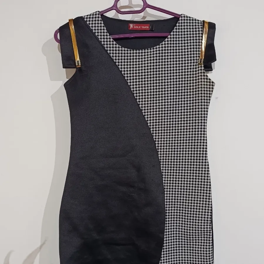 پیراهن مجلسی حلقه ای