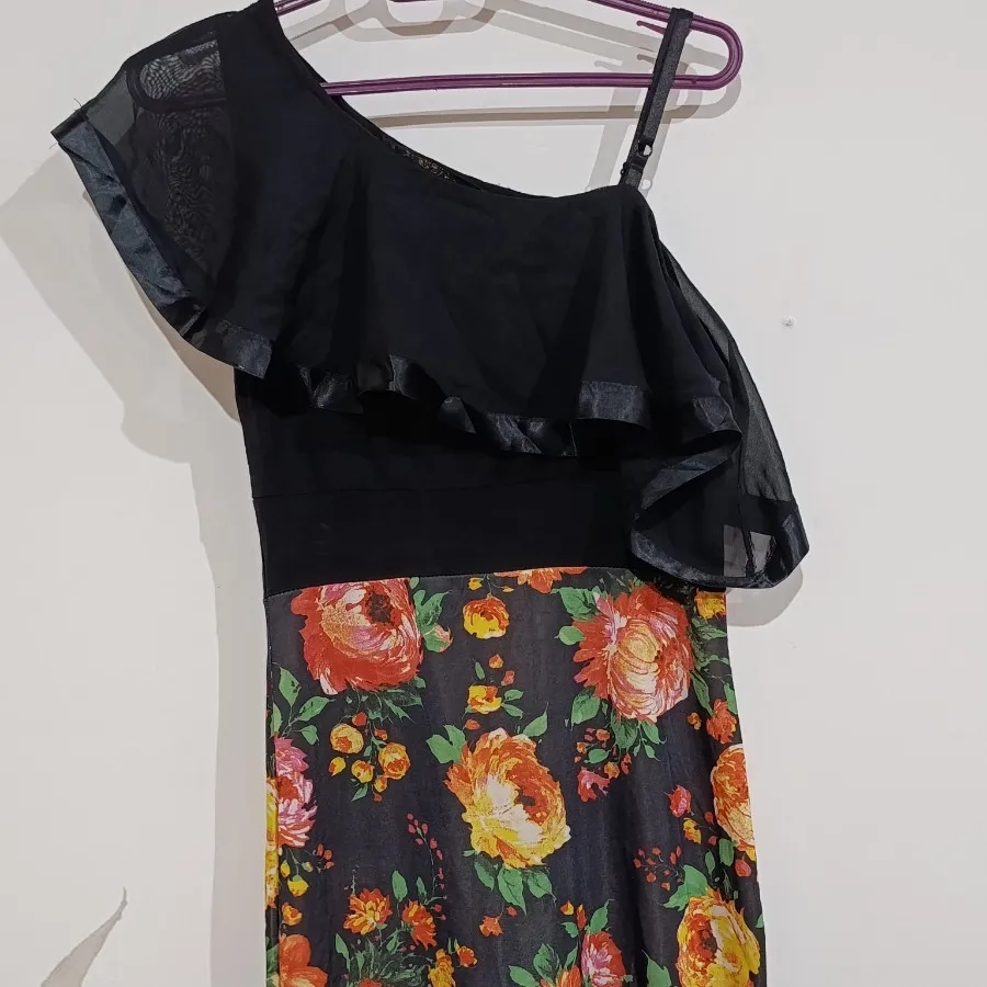 پیراهن مجلسی یک طرفه