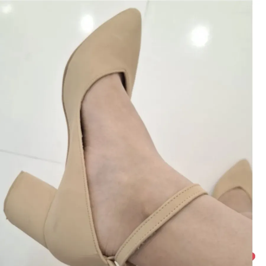 کفش مجلسی کرم