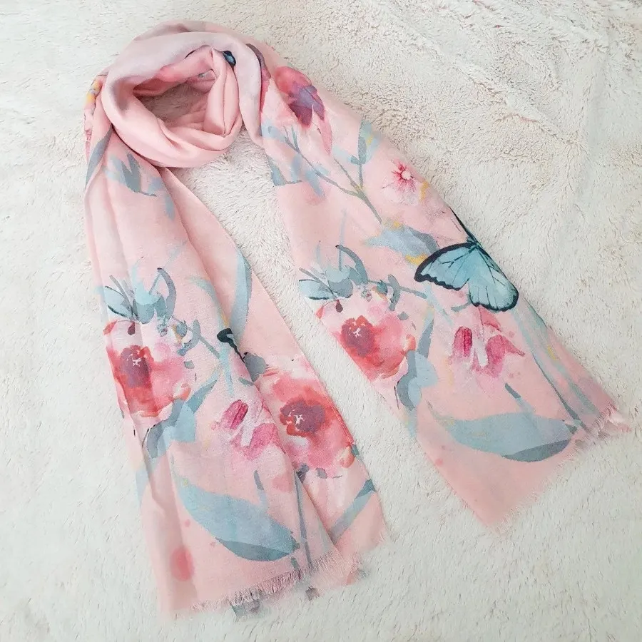 شال برند آلمانی