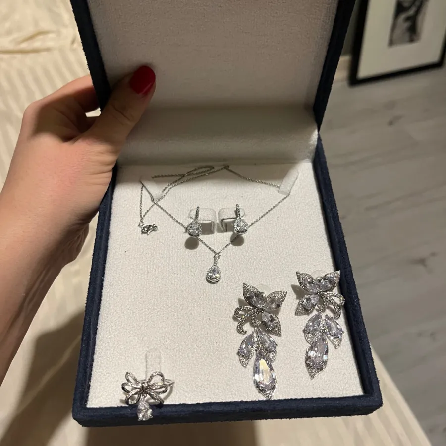 ست طرح جواهر