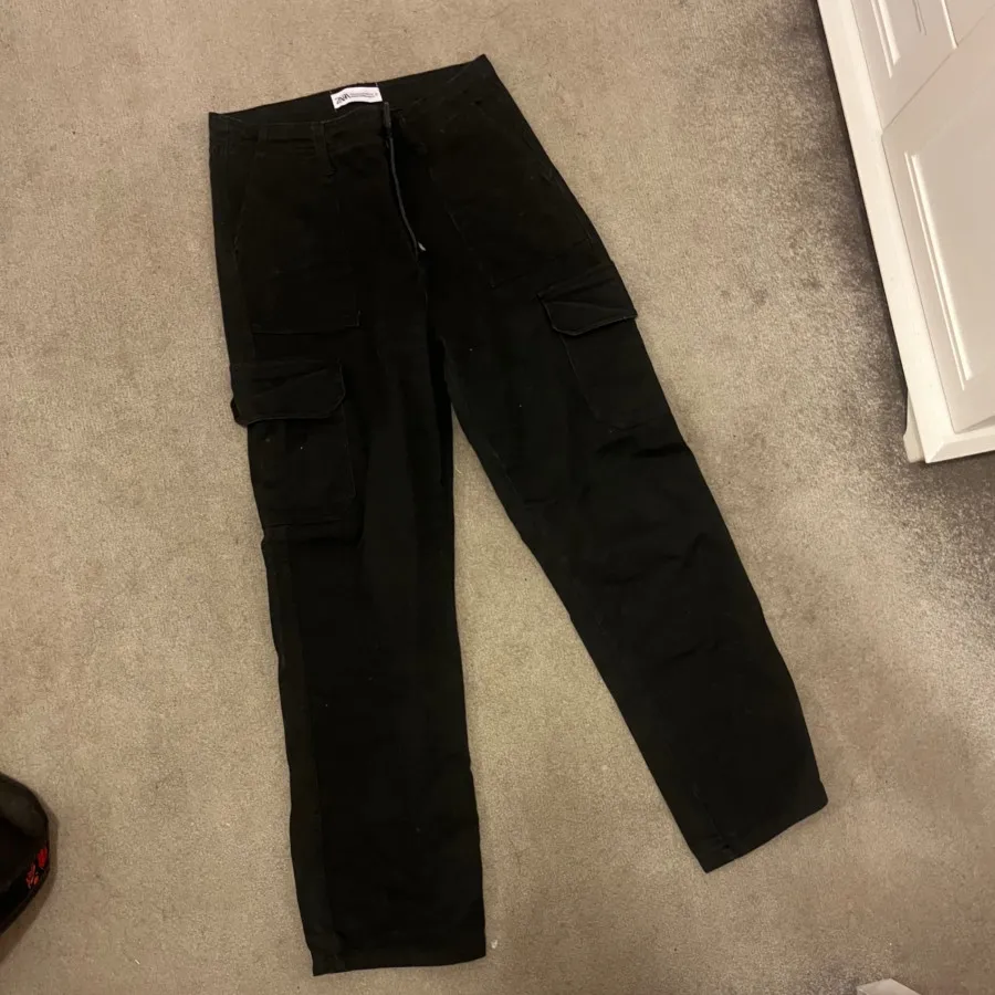 شلوار کارگو مشکی زنانه