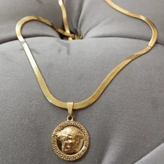 گردنبند ورساچه