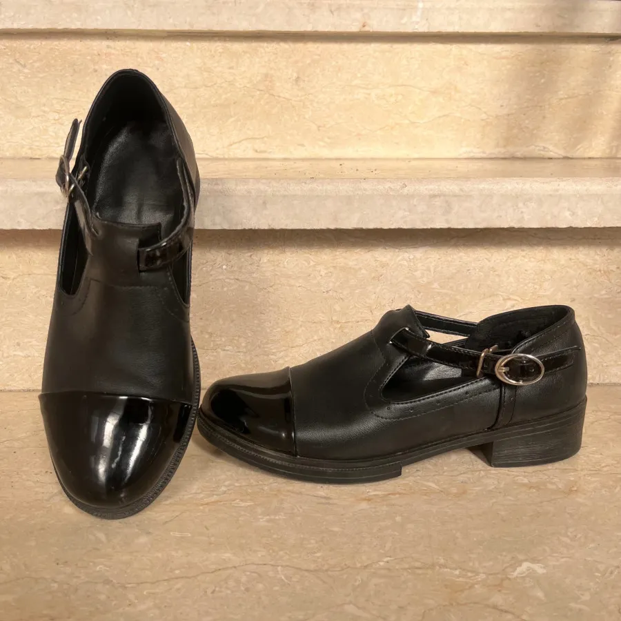 کفش همه کاره