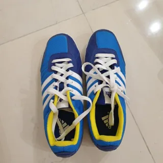 کتونی اورجینال ادیداس