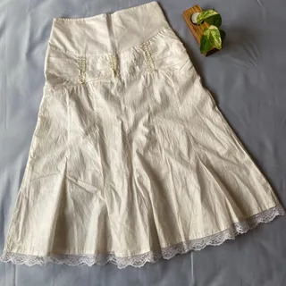 دامن سفید مجلسی