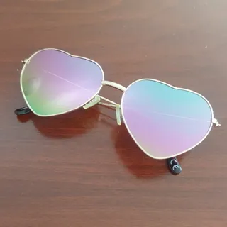 عینک دودی قلبی