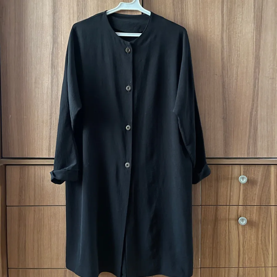 مانتو ابروبادی