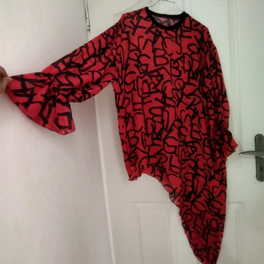 پیراهن زنانه