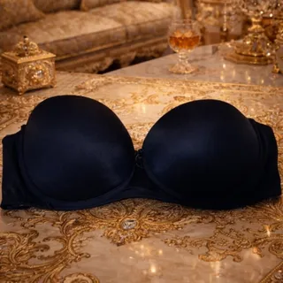 سوتین دکلته مجلسی