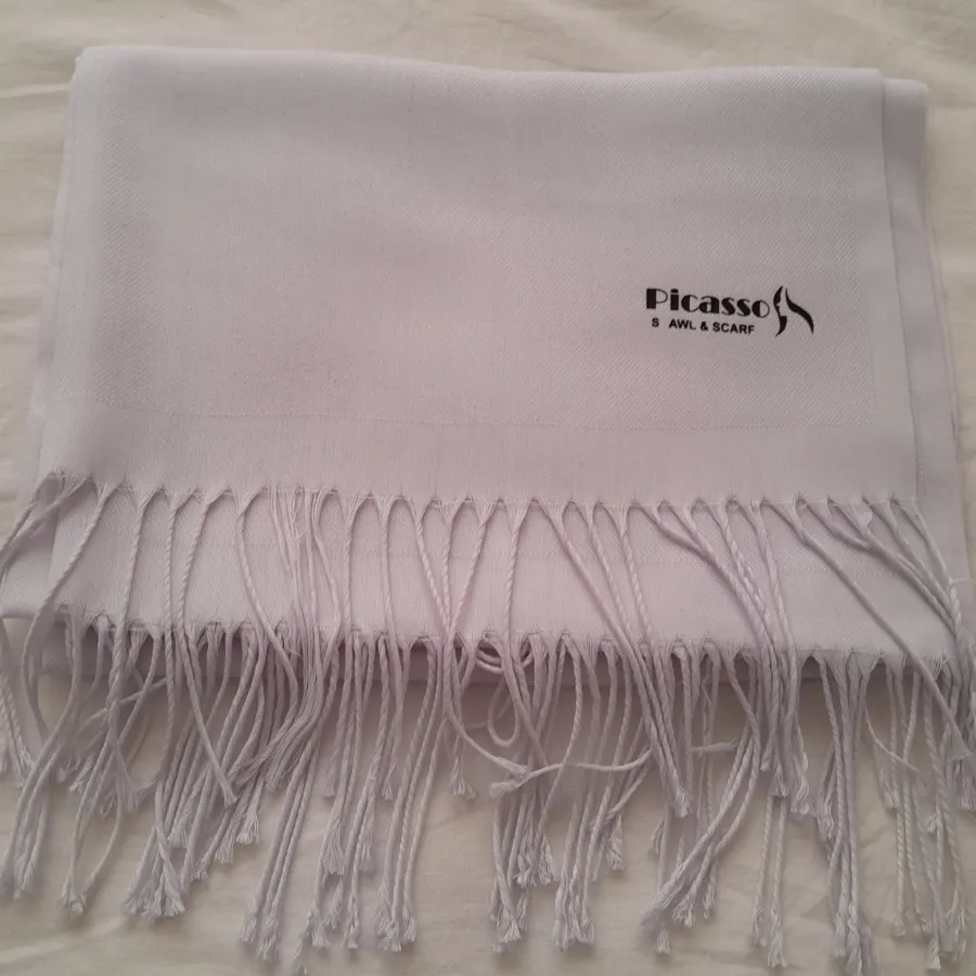 شال سفید یخچالی