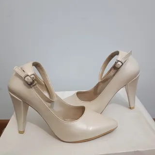 کفش زنانه مجلسی