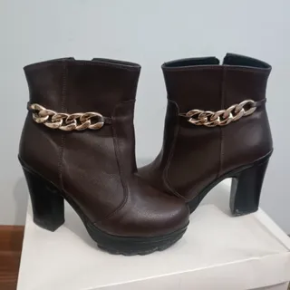 نیم بوت چکمه مجلسی