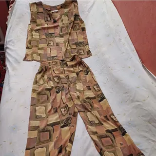 شلوار و تاپ