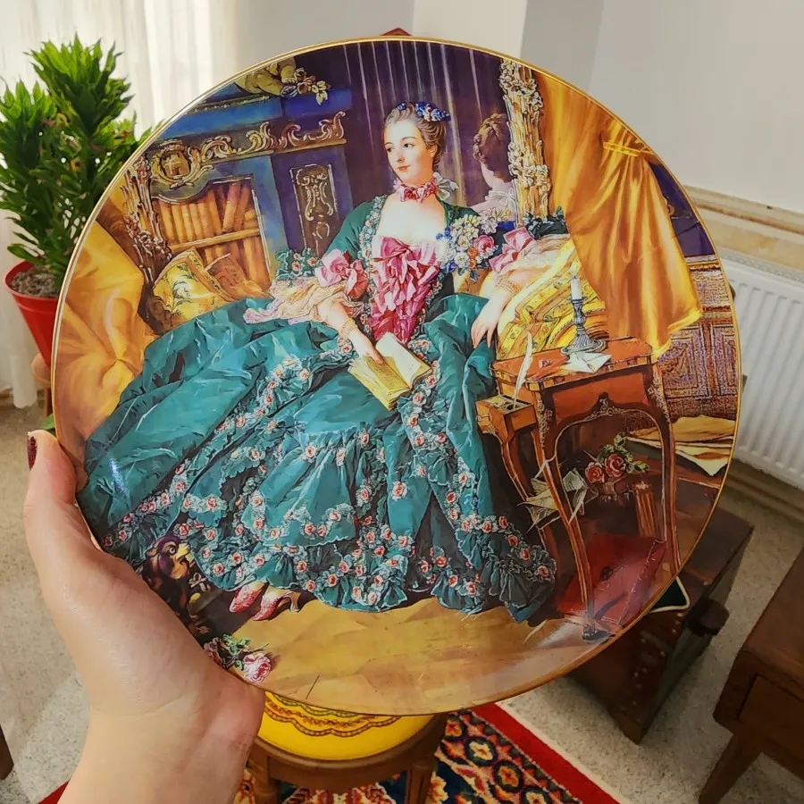 دیوارکوب فرانسوی قطر 26